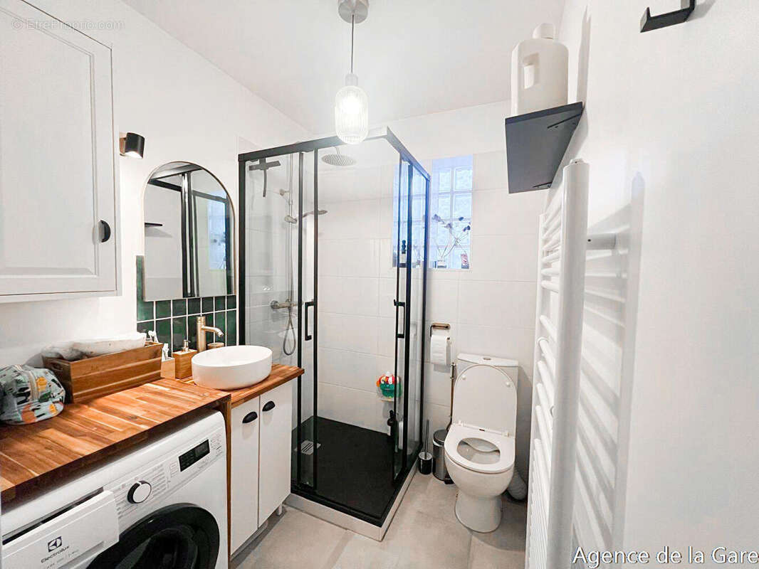 Appartement à HOUILLES