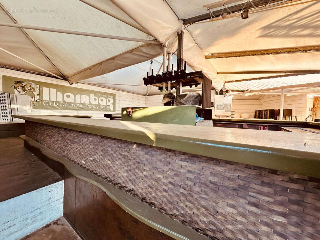 Commerce à TORREILLES