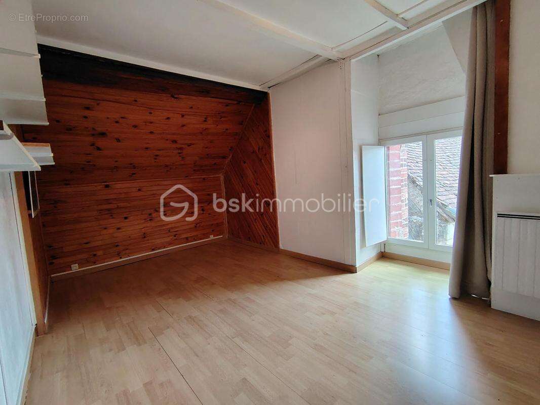 Maison 5 pieces 115 m² - photo 9