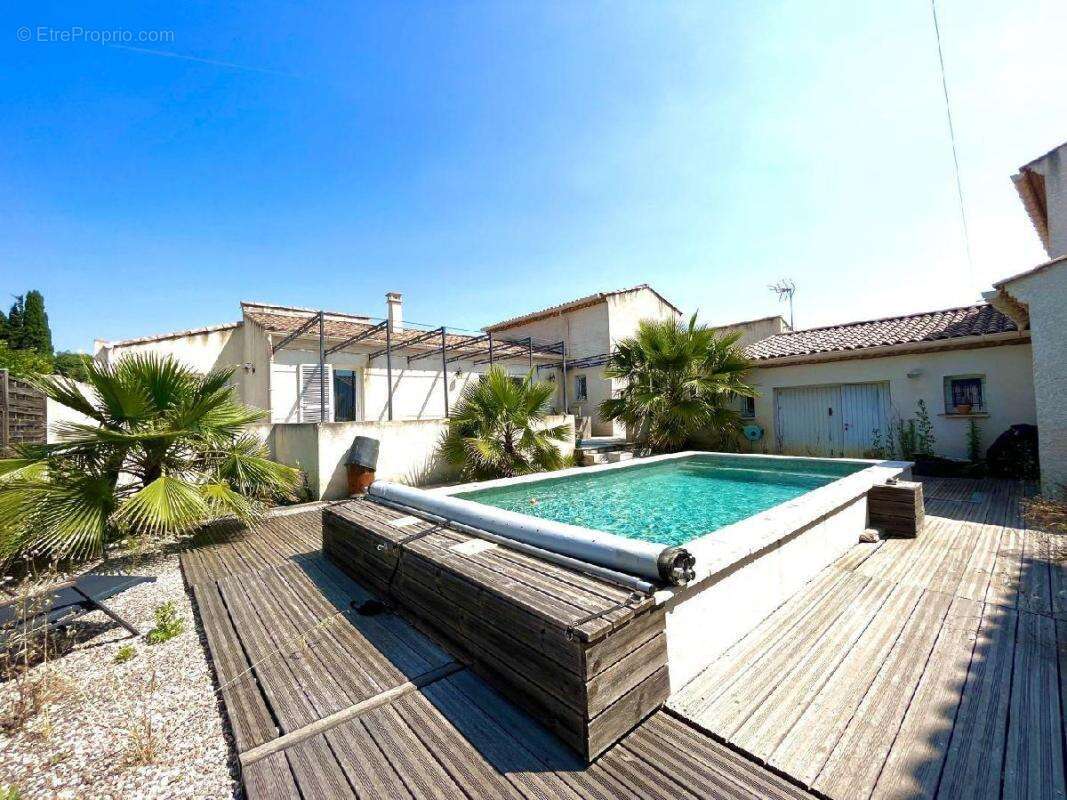 Maison à AIGUES-VIVES