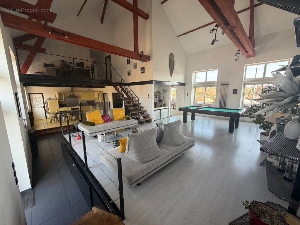 Appartement à LE CREUSOT