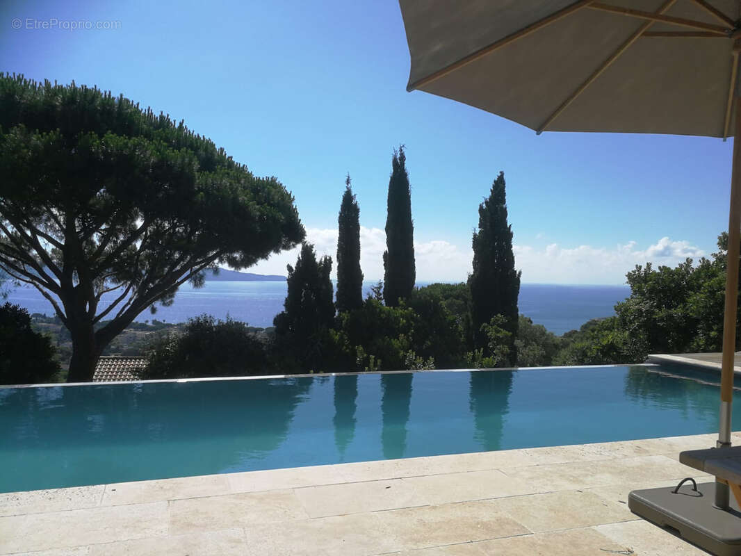 Maison à CAVALAIRE-SUR-MER