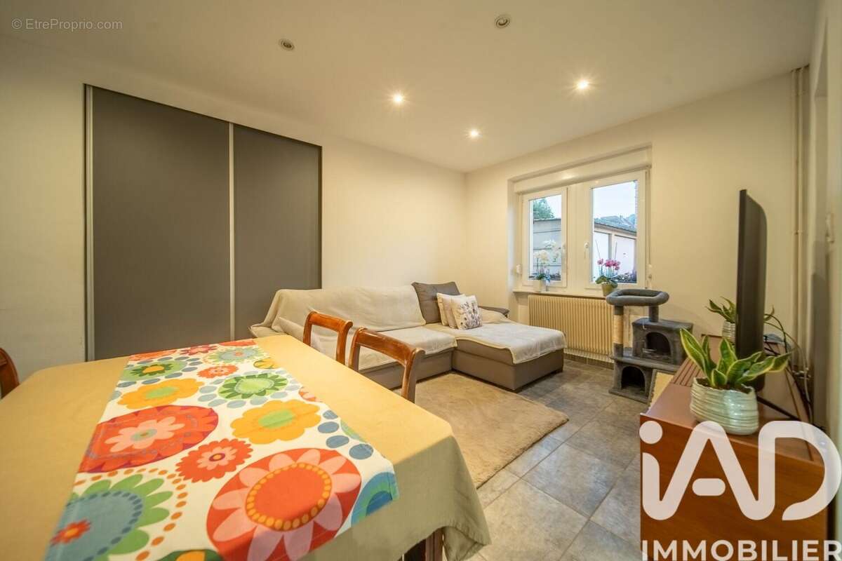 Photo 2 - Maison à AUDUN-LE-TICHE