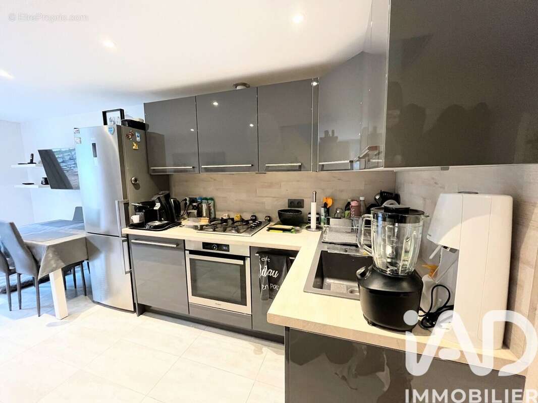 Photo 3 - Maison à SAINT-VALLIER-DE-THIEY