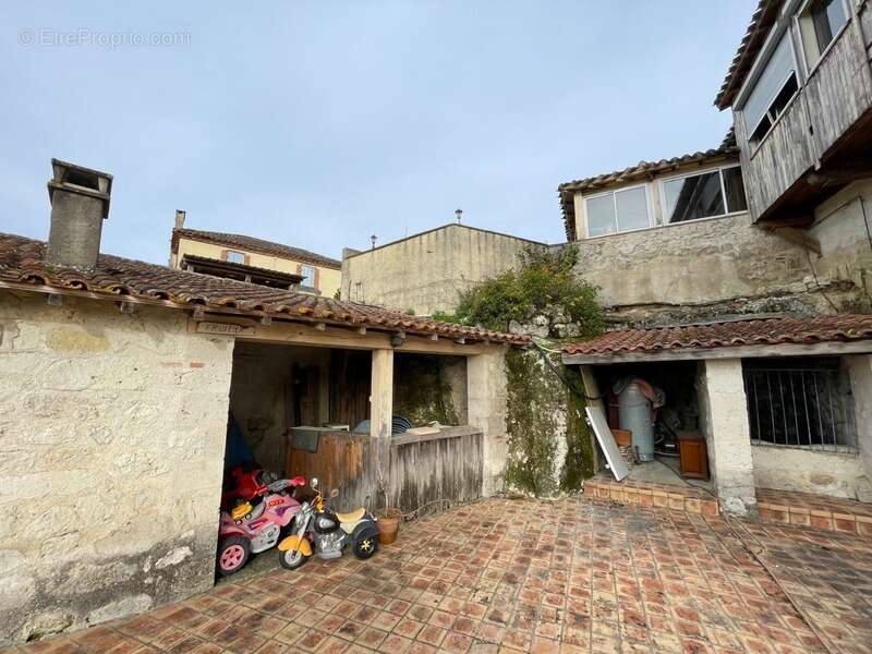 Maison à SAINT-VINCENT-LESPINASSE