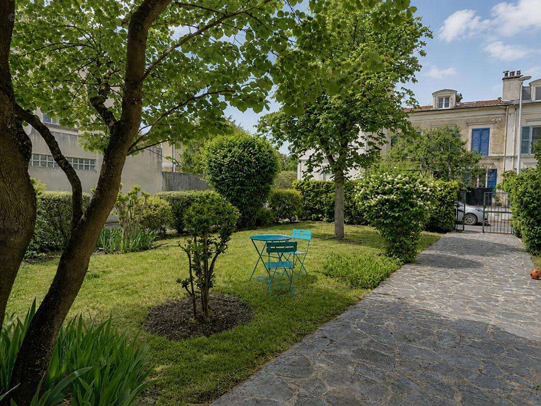 Potentiel T4 en rez-de-jardin - calme absolu au coeur du quartier des Musiciens - photo 4