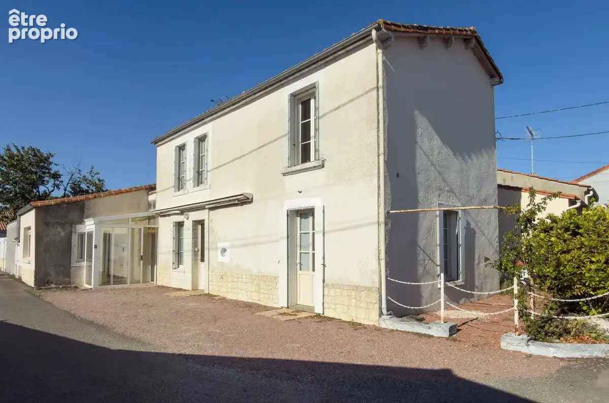 Façade bis