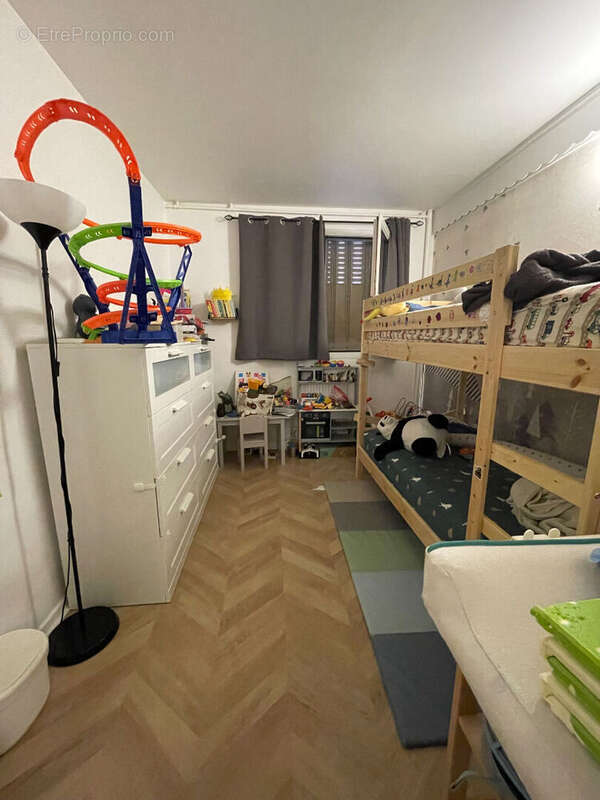 Alfortville centre-ville - Agréable appartement 4 pièces traversant avec box et cave - photo 6