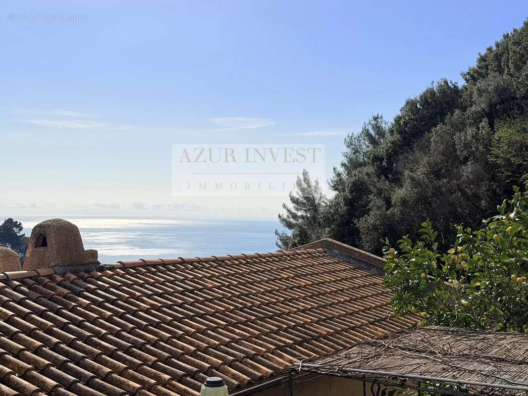 Appartement à ROQUEBRUNE-CAP-MARTIN