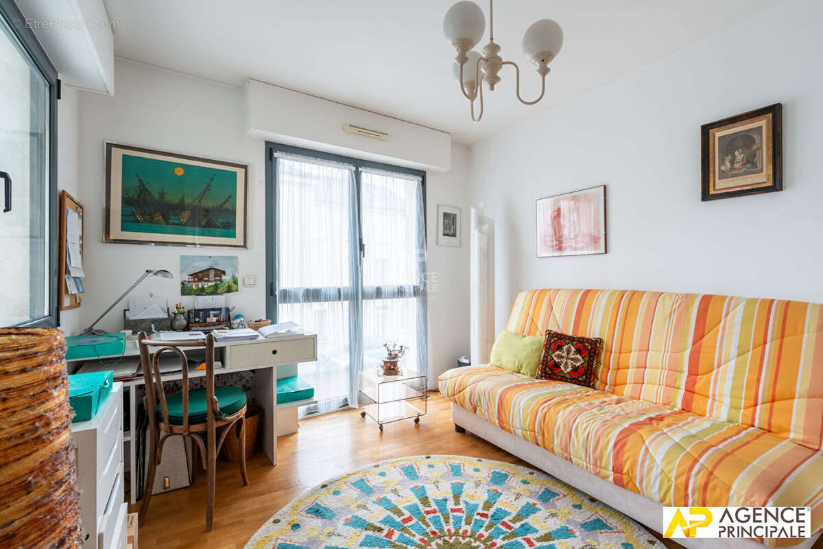 Appartement à MAISONS-LAFFITTE