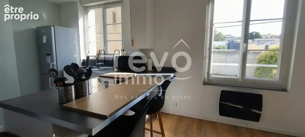 Angers centre ville, T2 meublé de 43 m²  Loué 950 /mois  Bail jusqu'en 2027  Rentabilité 5,3 % - photo 11