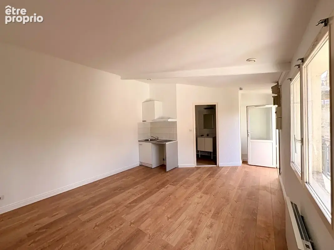 Studio 22.20 m² - Fondaudège Jardin Public - Calme - photo 5