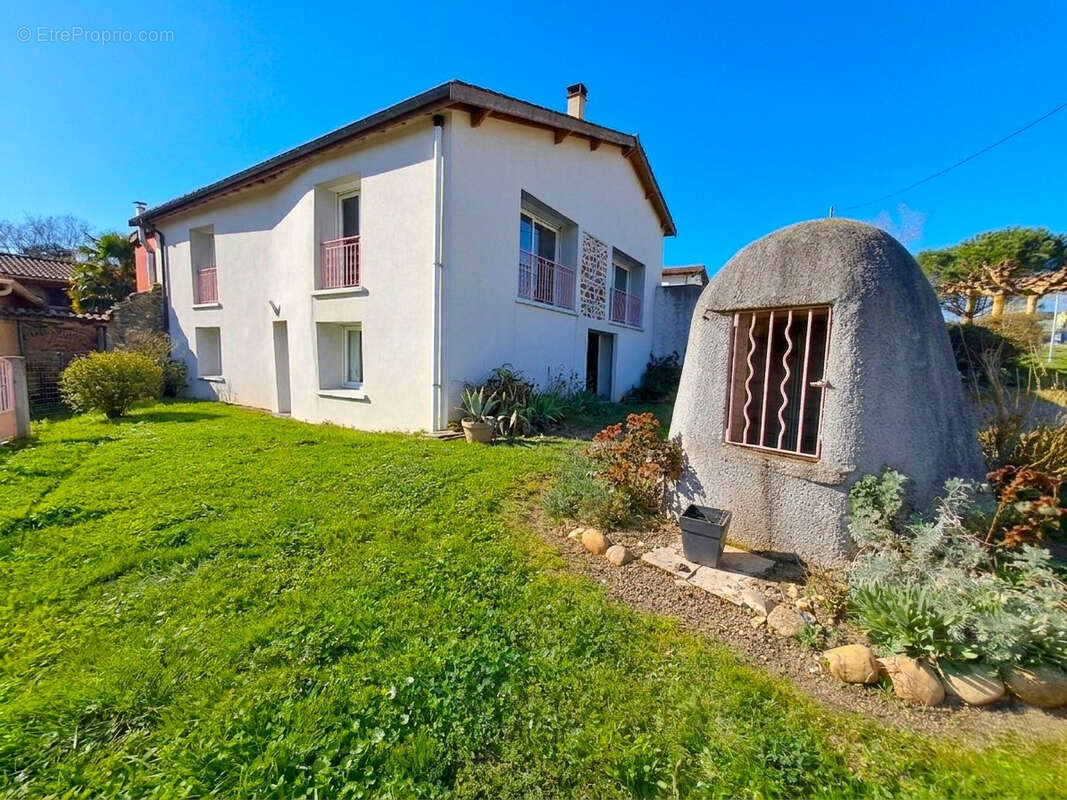 Maison à SAINT-JEAN-DE-TOUSLAS