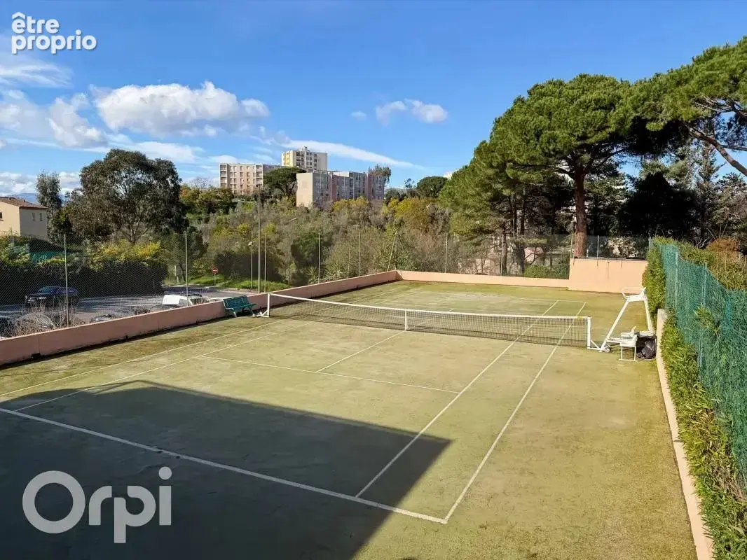 Appartement 2 pièces - terrasse - piscine - tennis - photo 13