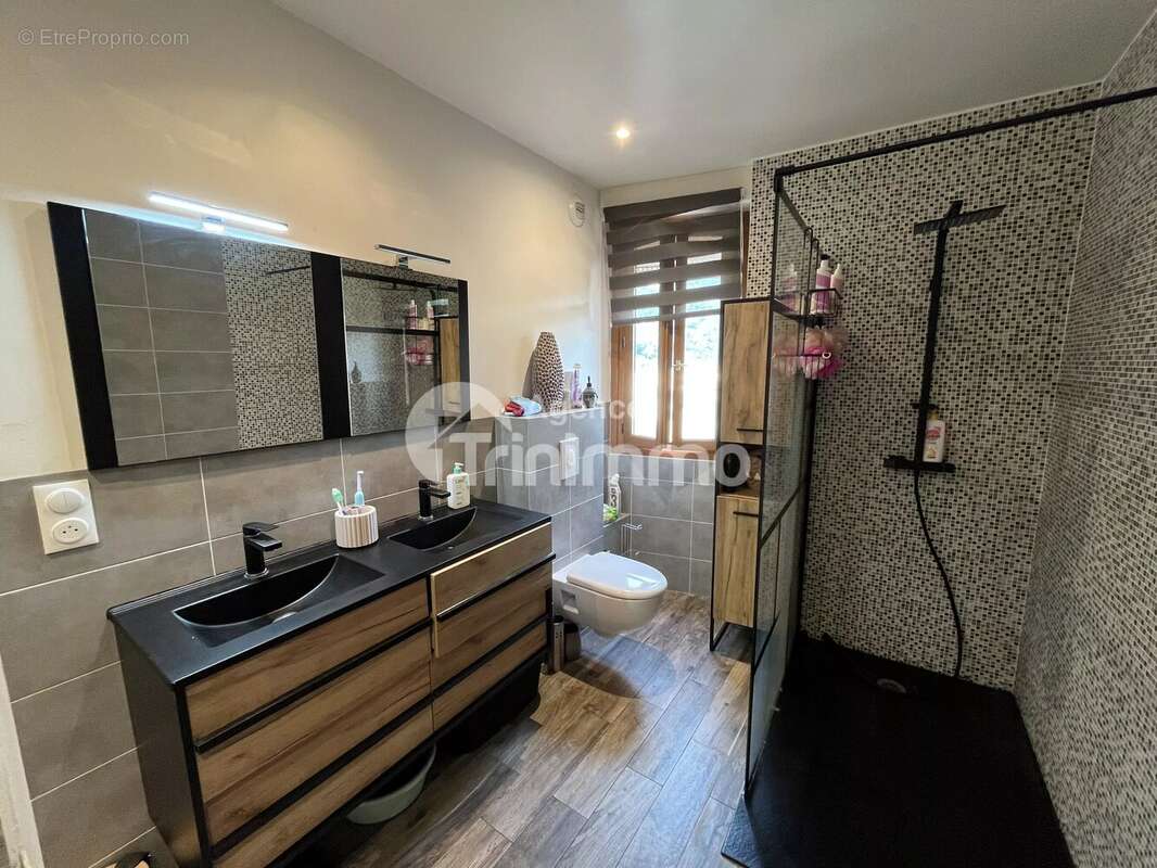 Appartement à DRAP