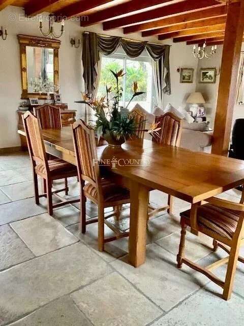 Maison à SAINT-CERE