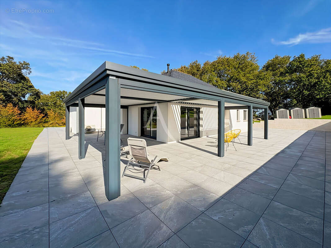 Maison à GRAND-CHAMP