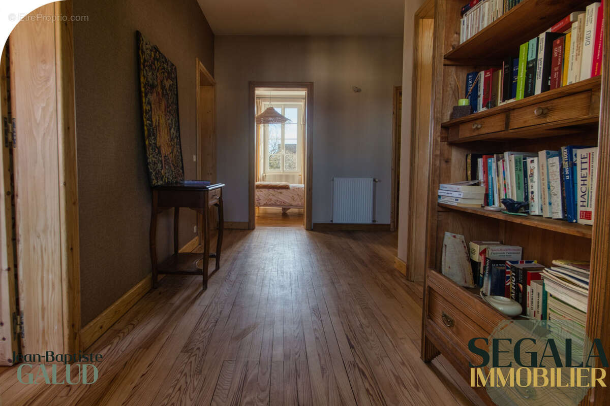 Maison familiale dans le centre ville - photo 21