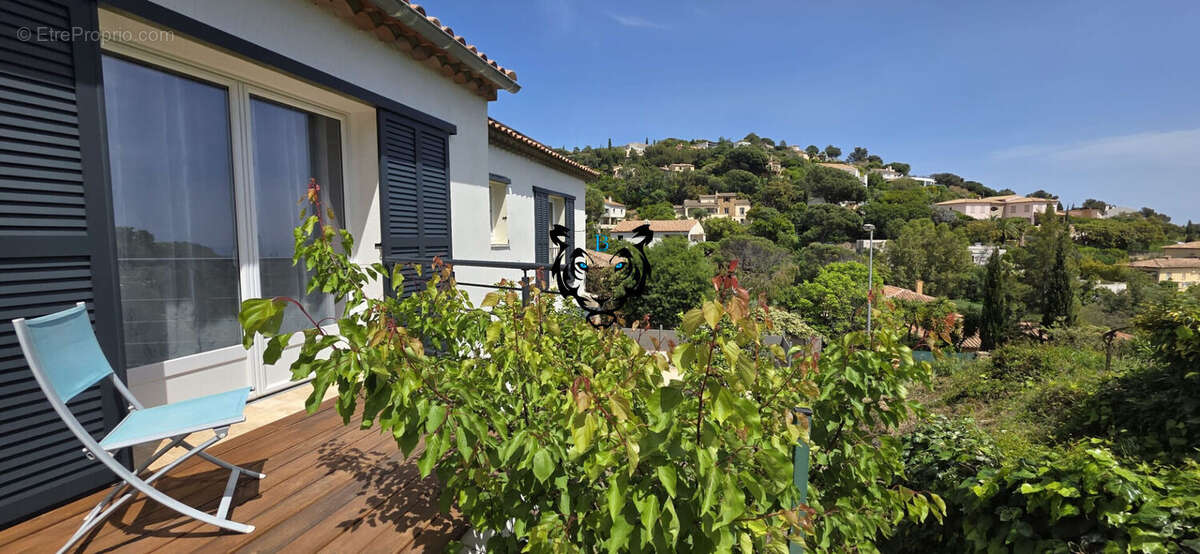 Maison avec piscine vue mer proche centre et plages - Les issambres - photo 14