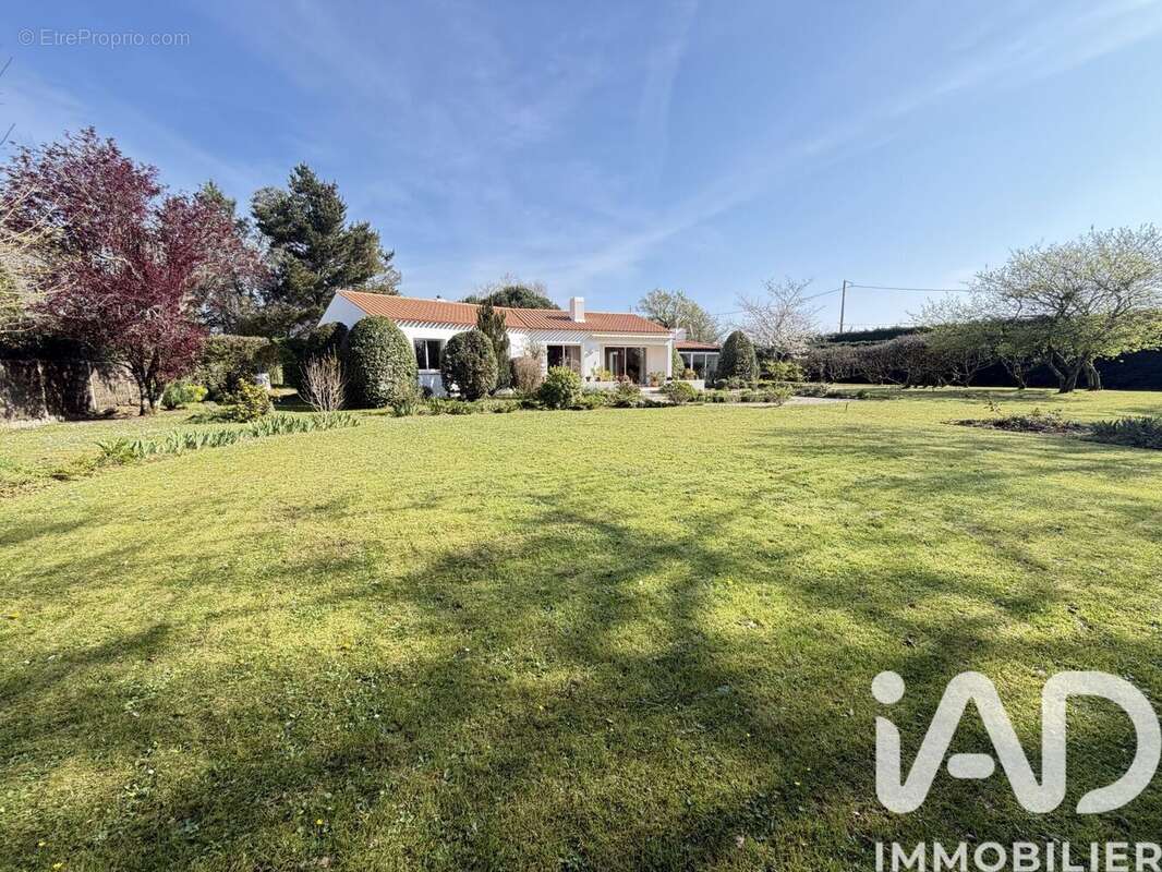 Photo 3 - Maison à CHALLANS