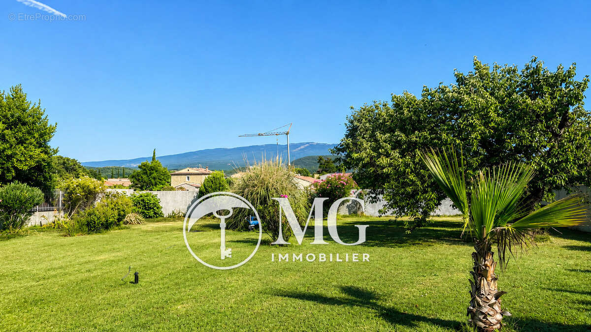 Maison de caractère de 200 m2 avec piscine couverte et vue sur les Pénitents - photo 3