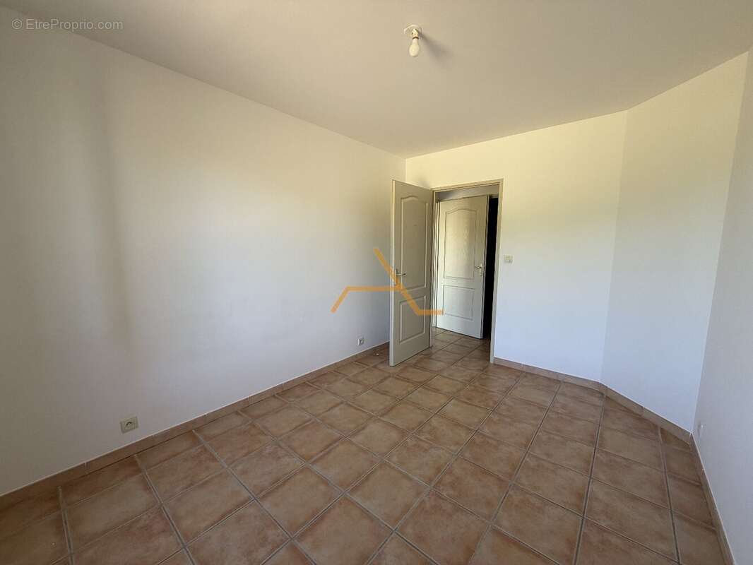 Maison 100 m² à Valreas  - photo 5