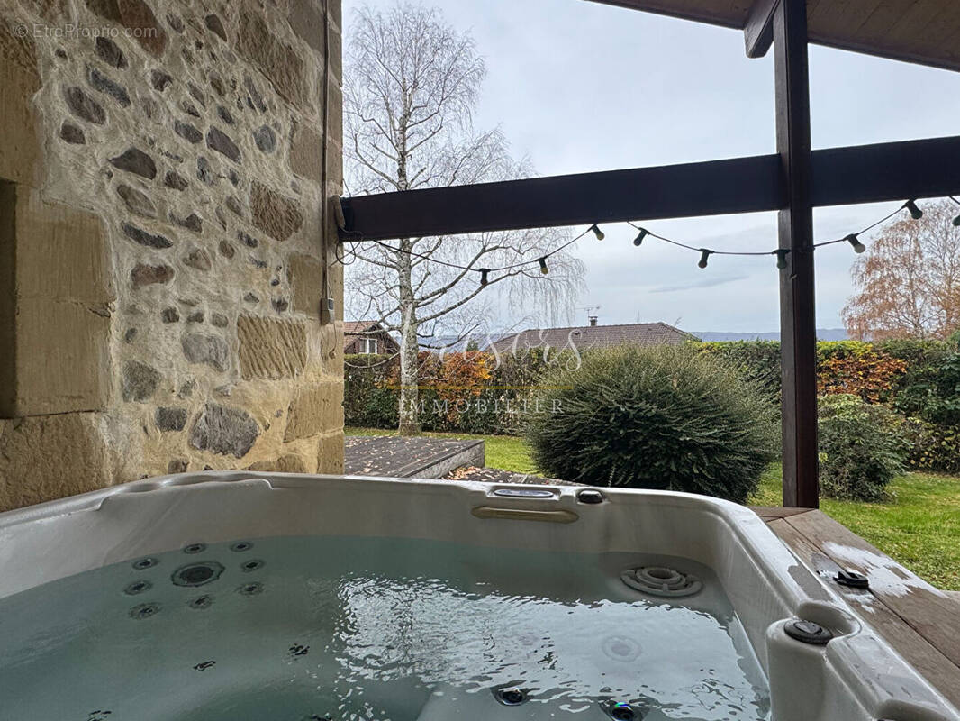 Maison à MARCELLAZ-ALBANAIS