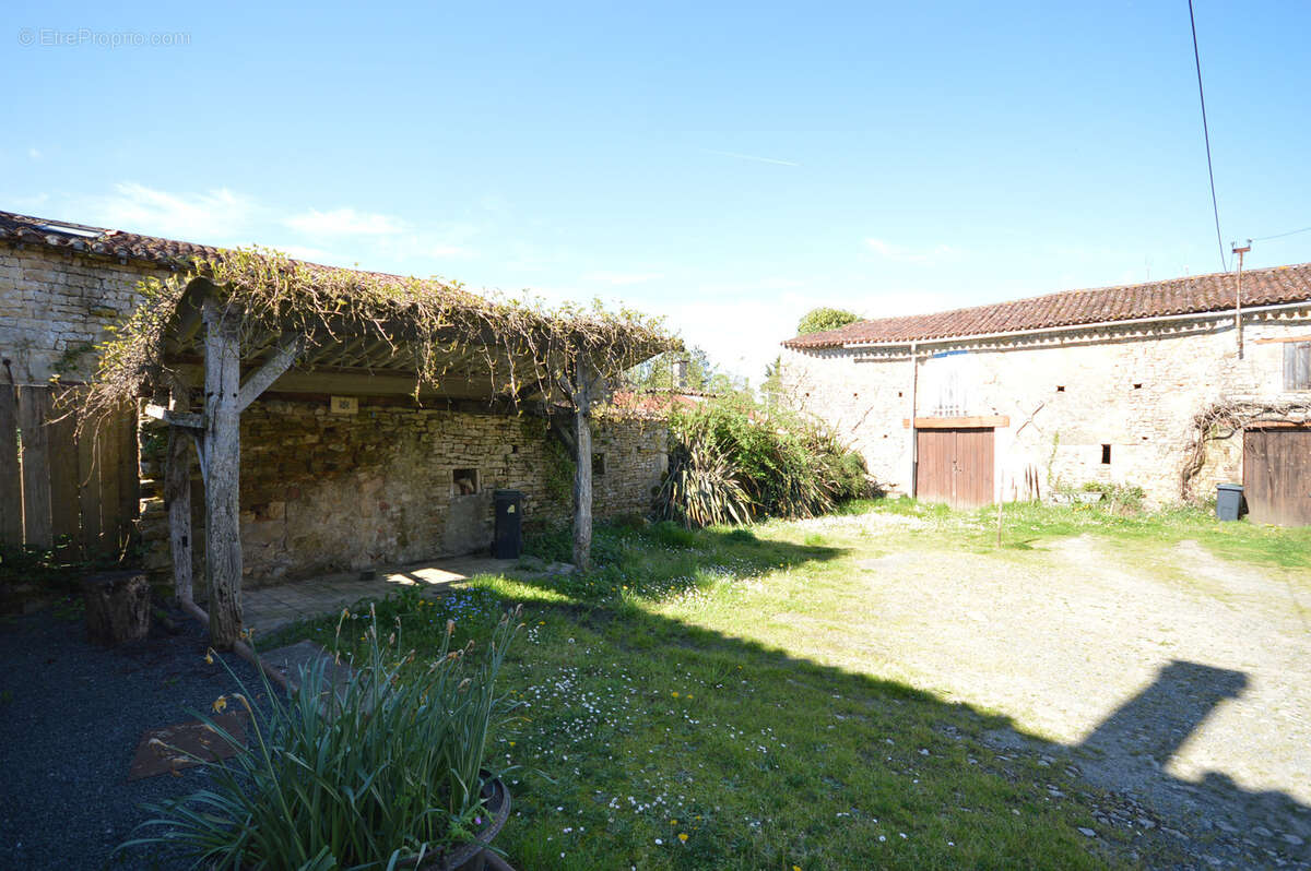 Maison à CHANTONNAY