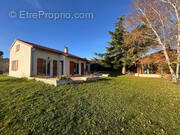 Maison à COLOMBIER-LE-CARDINAL