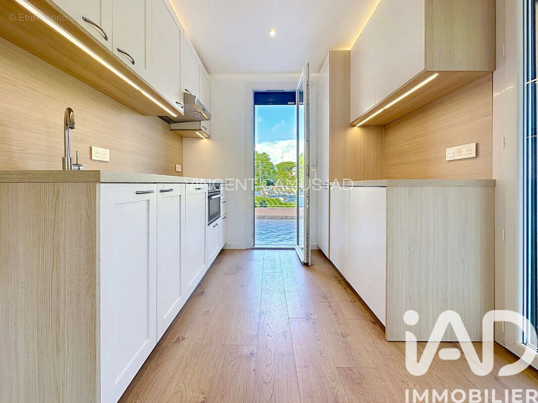 Photo 3 - Appartement à SIX-FOURS-LES-PLAGES