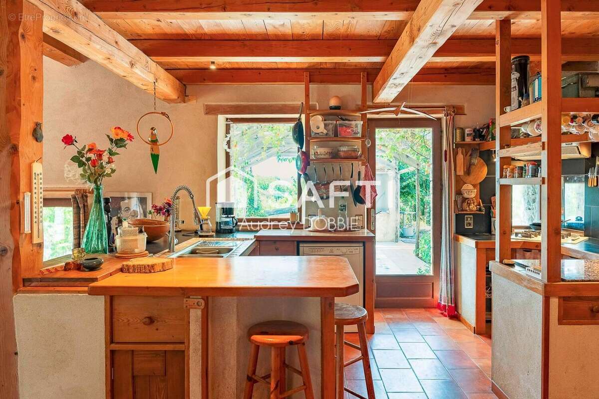 Photo 4 - Maison à SAINT-ANDRE-DE-CRUZIERES