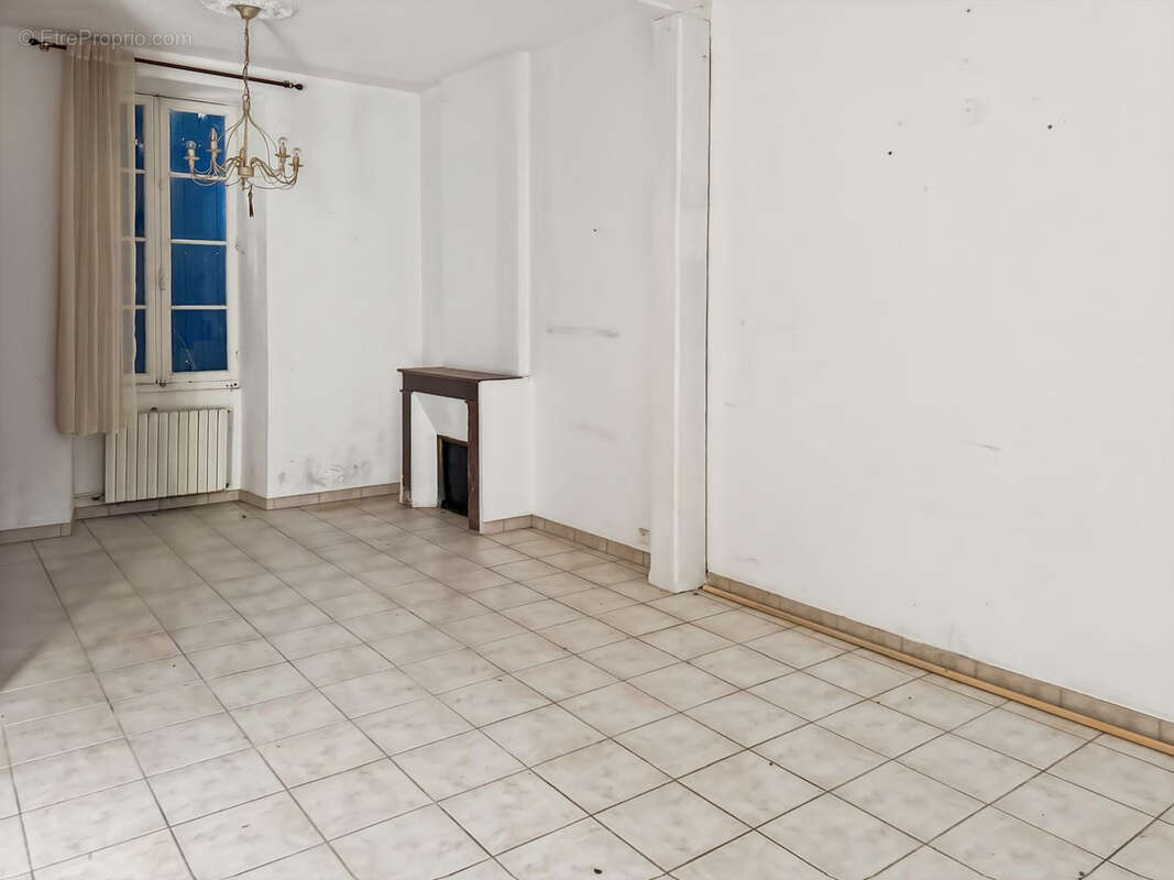 Maison à BOURG-DU-BOST