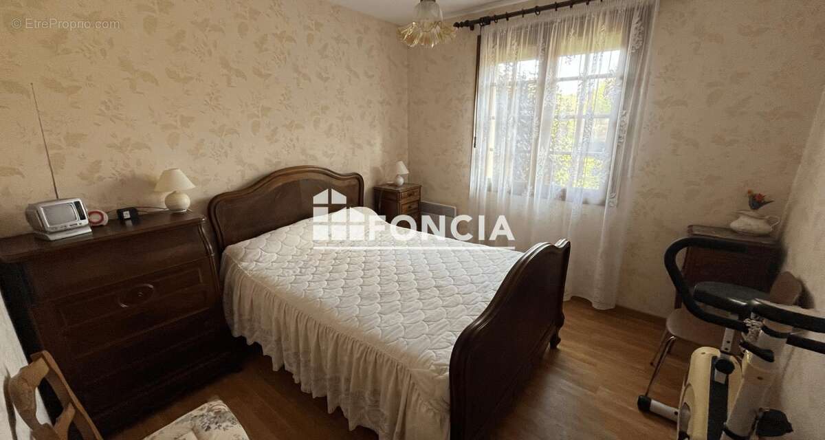 Maison à COURCELLES-LA-FORET