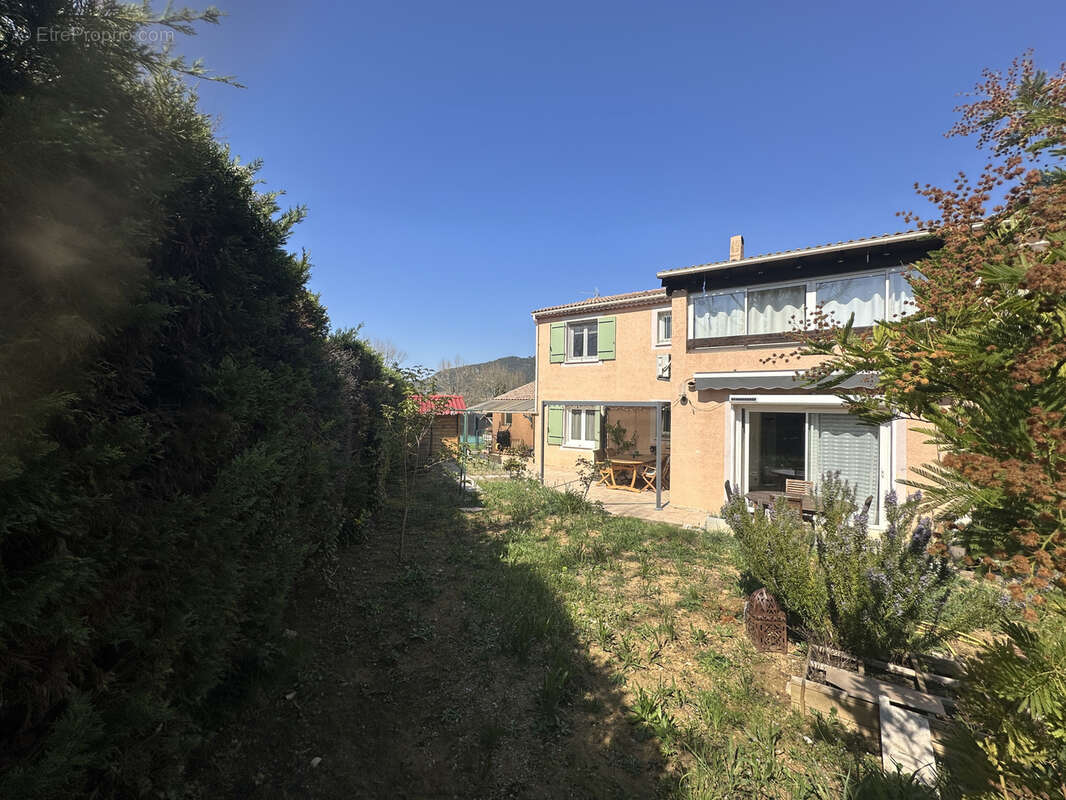 Maison à LE VAL