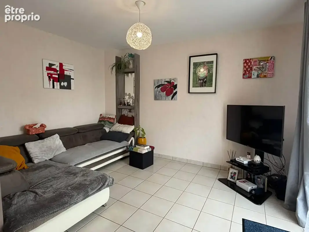 HAUTE VIENNE - Charmante maison de ville avec 3 chambres, jardin et garage au coeur de Nantiat - photo 8
