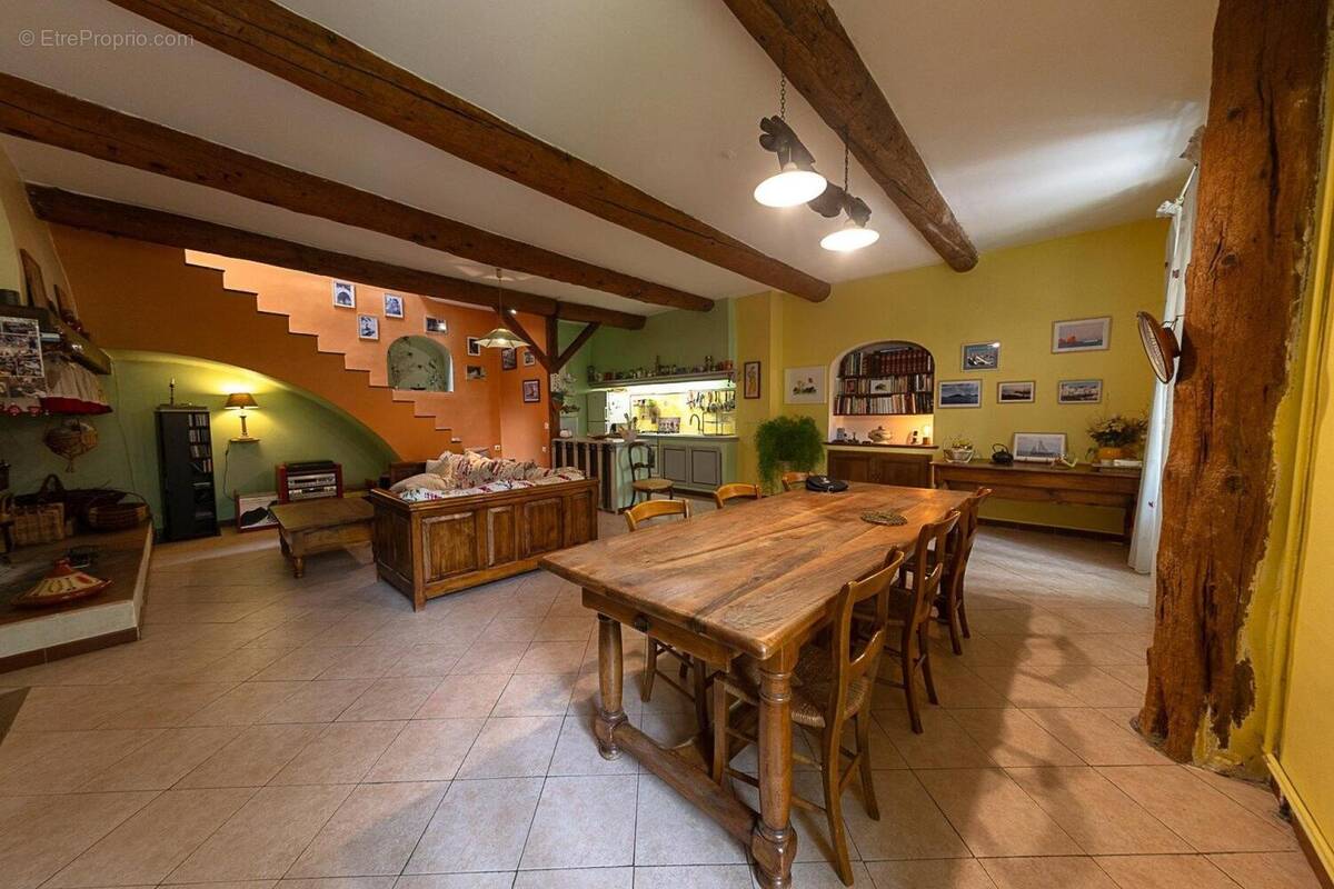 Photo 1 - Maison à JOUQUES