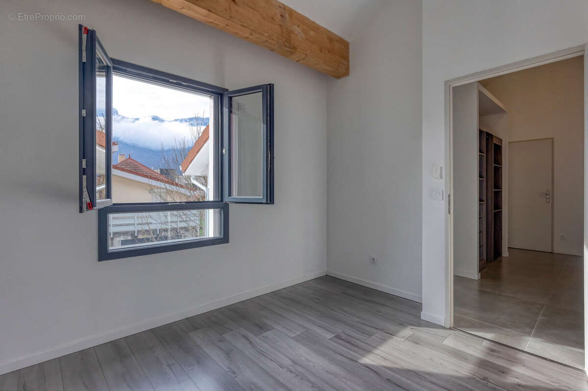 Maison à FONTANIL-CORNILLON