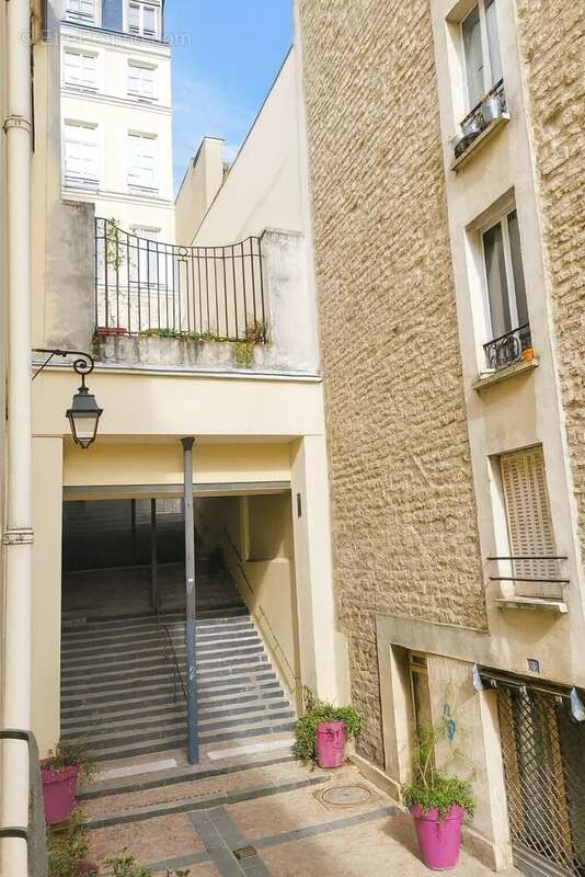 Appartement à PARIS-3E