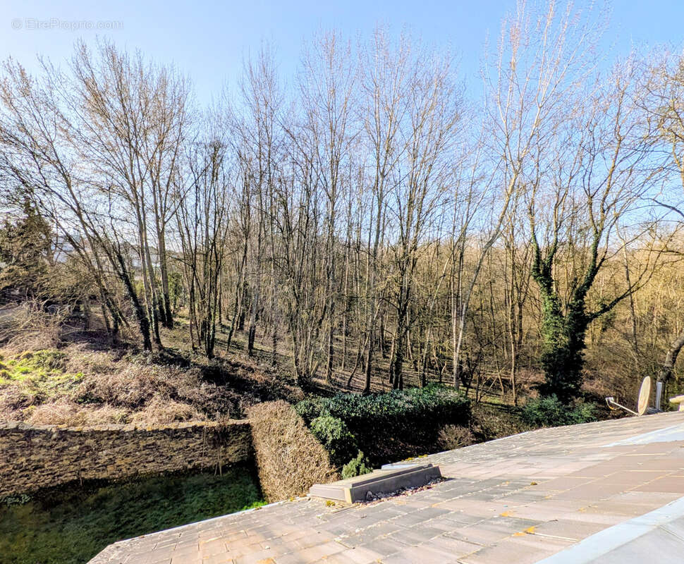 Appartement à JARVILLE-LA-MALGRANGE