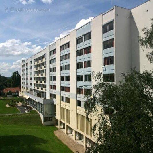 Appartement à MONTBRE
