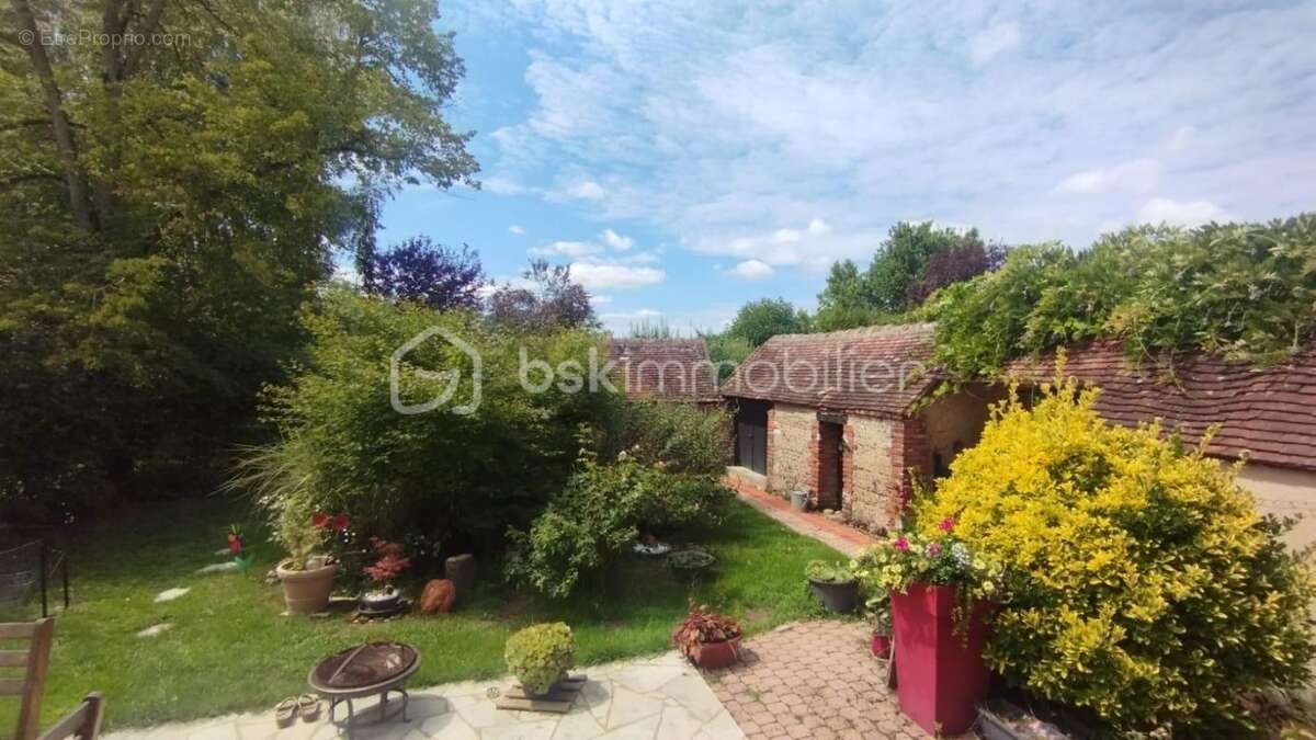 Maison à GERMIGNY-DES-PRES