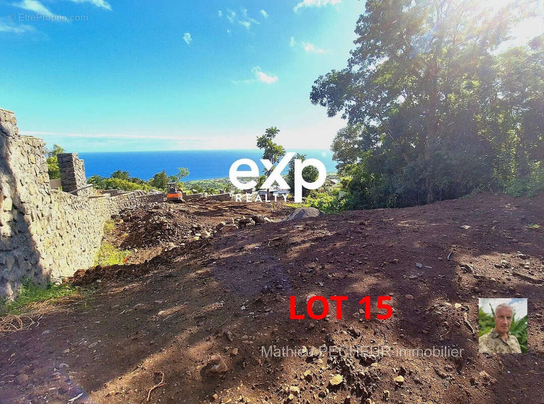 LOT 15 - Terrain à SAINT-LEU