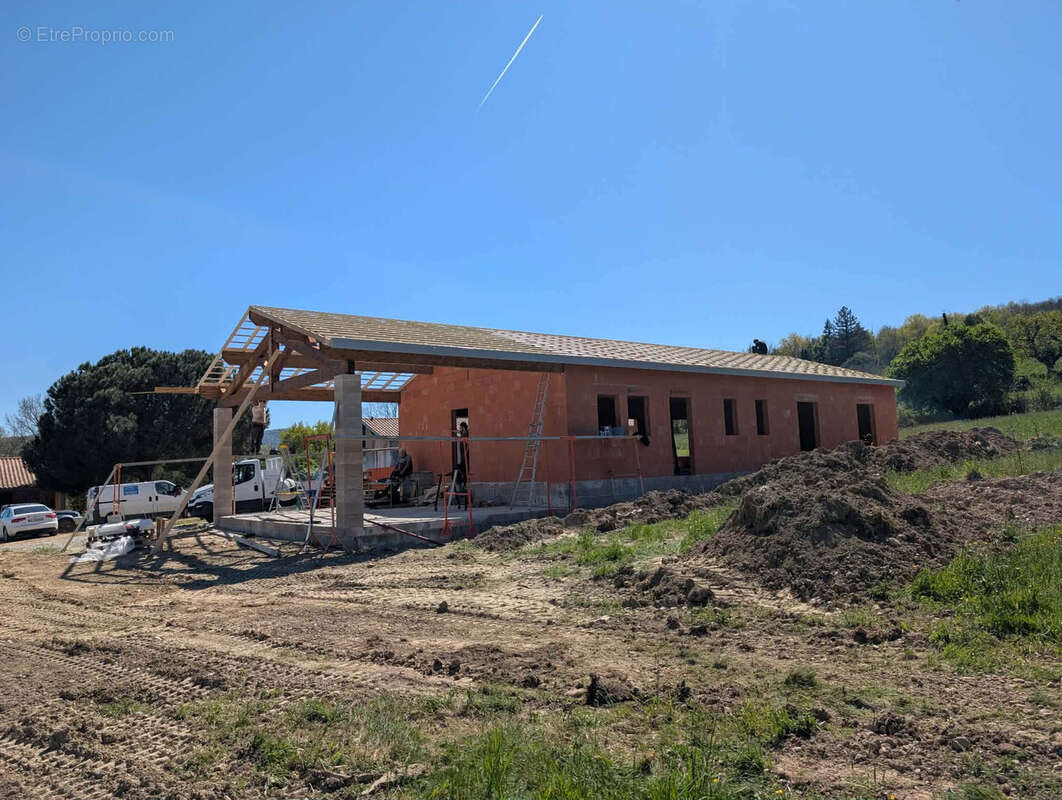 Maison à MARTRES-TOLOSANE