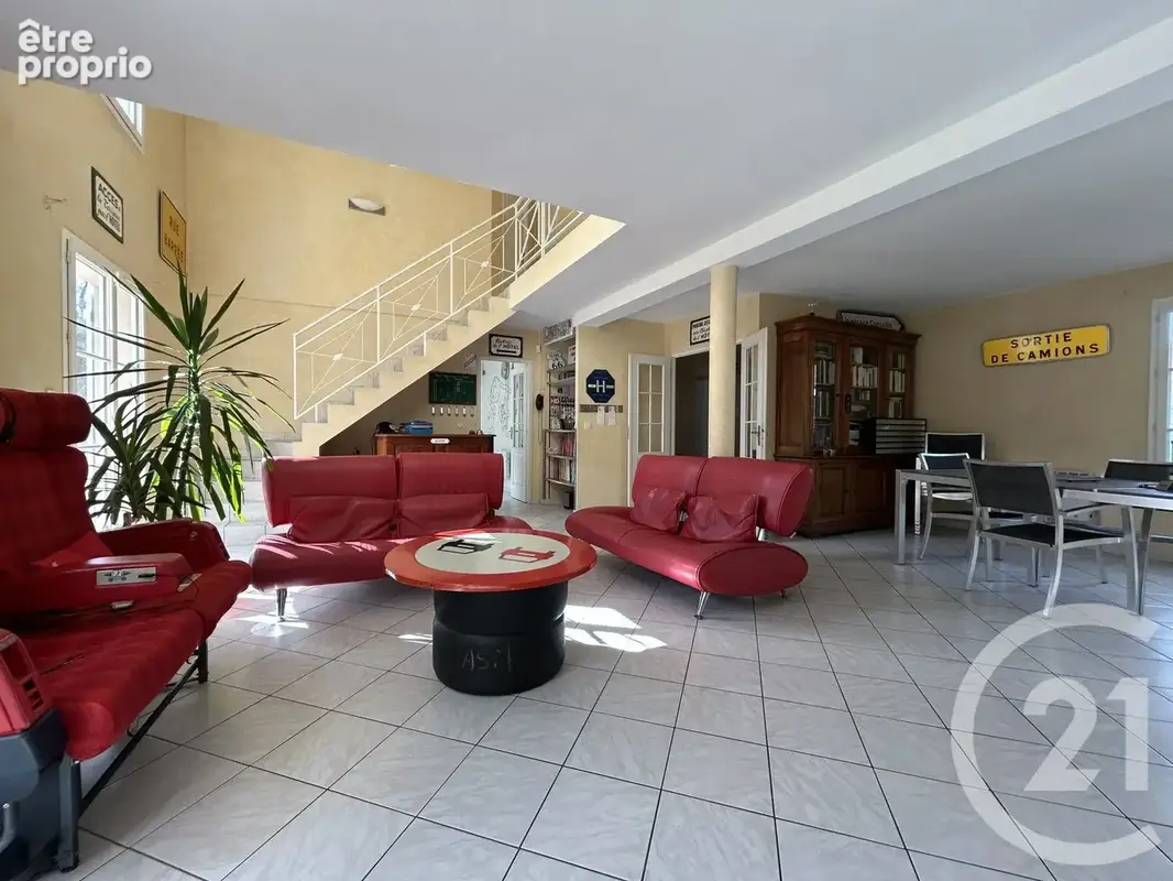 Maison 8 pièces 185 m² à vendre à Vulaines-Sur-Seine (77870) - photo 9