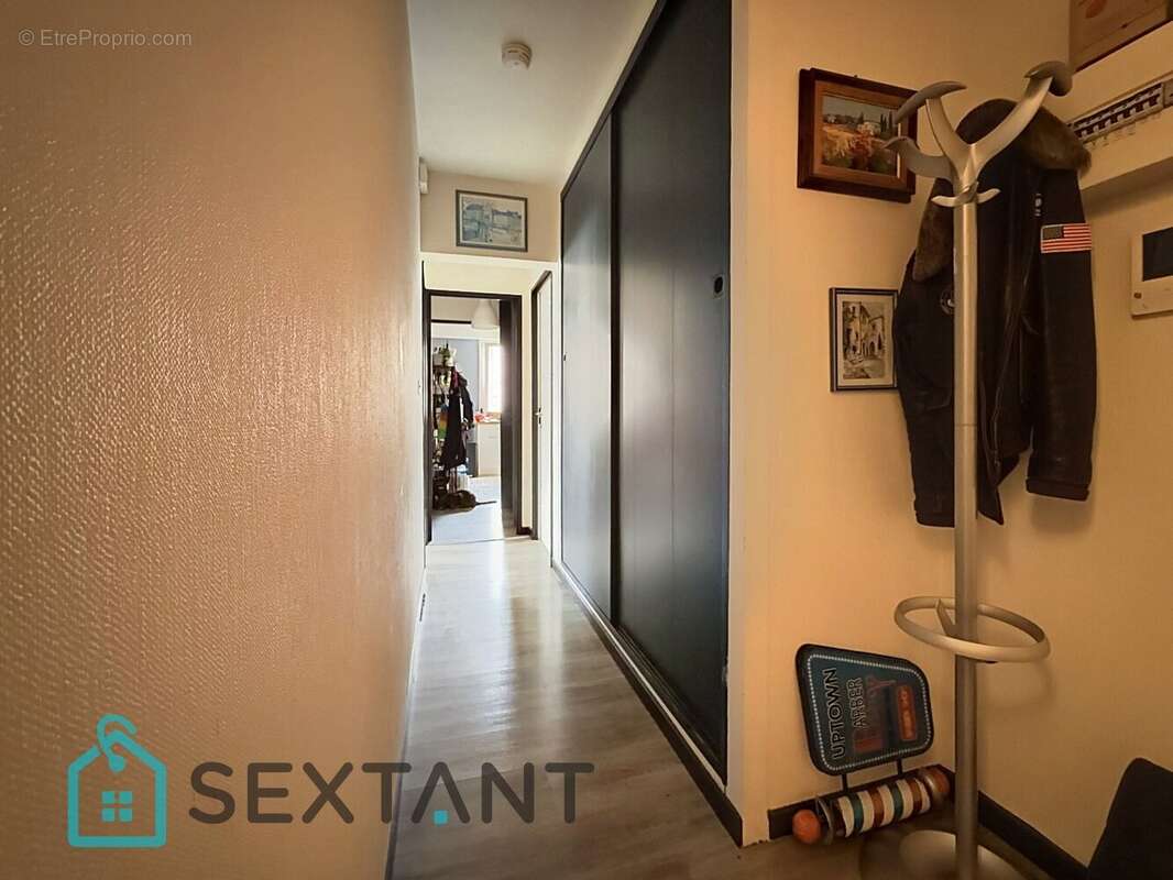 Bel appartement 72 m2 T3 avec parking - photo 11