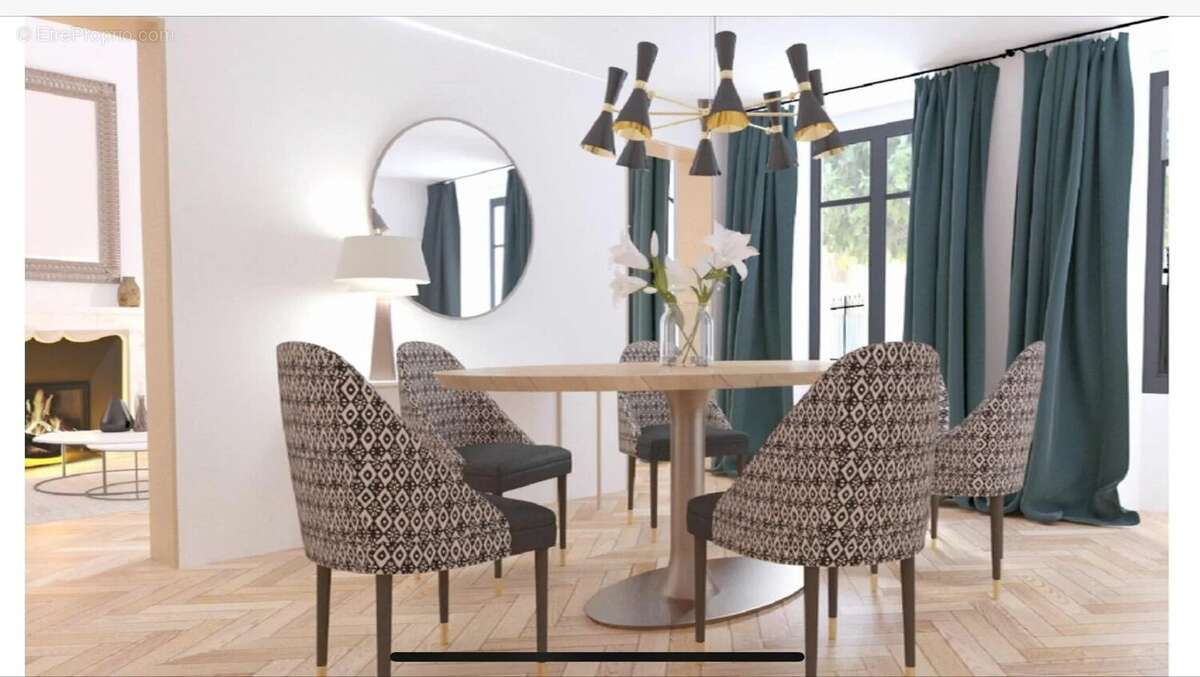 Maison à VOISINS-LE-BRETONNEUX