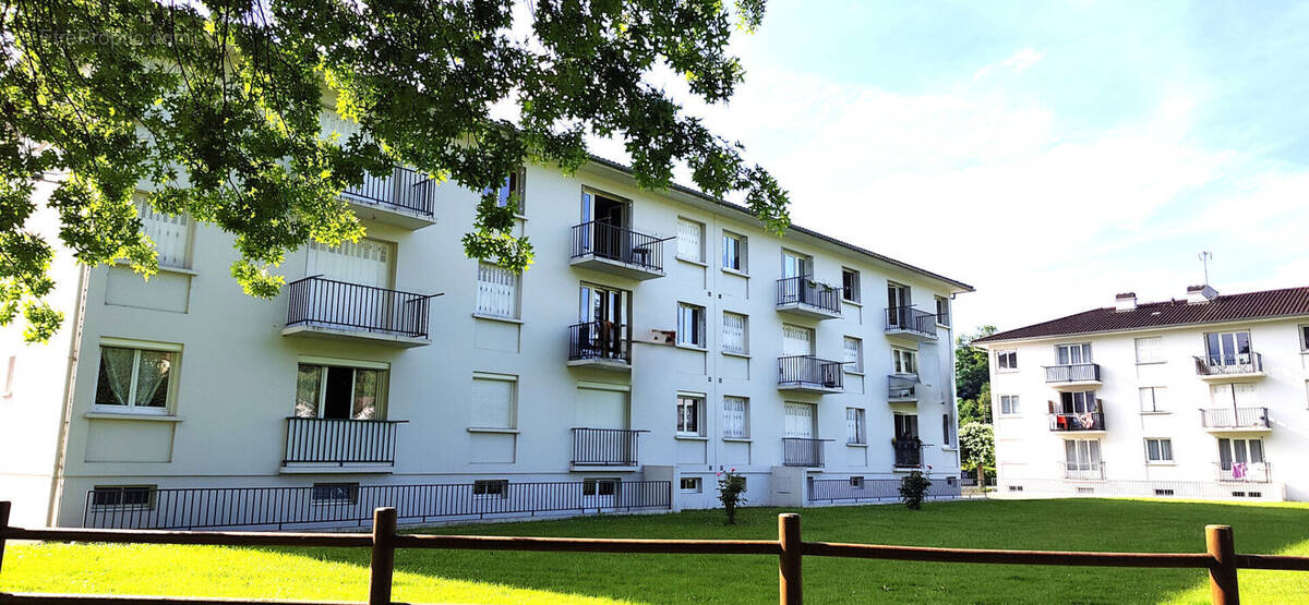 Appartement à GAN