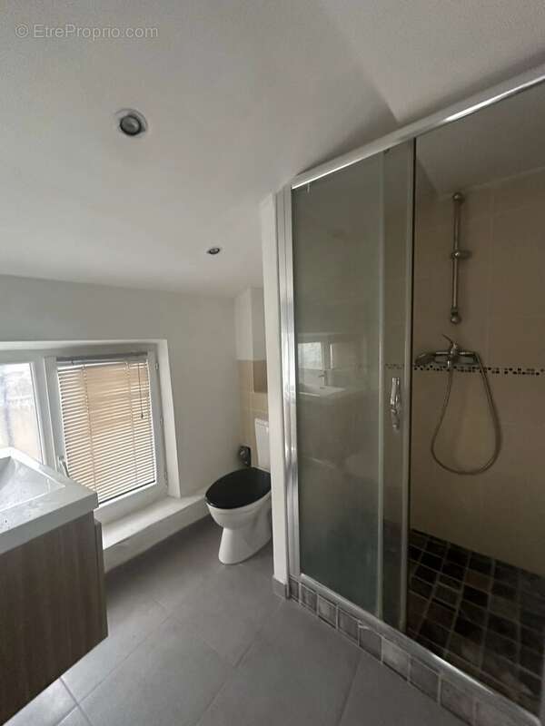 Appartement à LE MUY