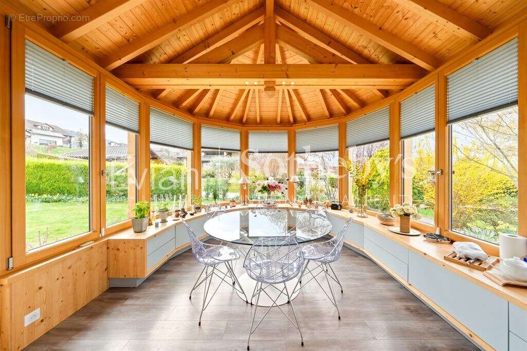 Maison à NEUVECELLE