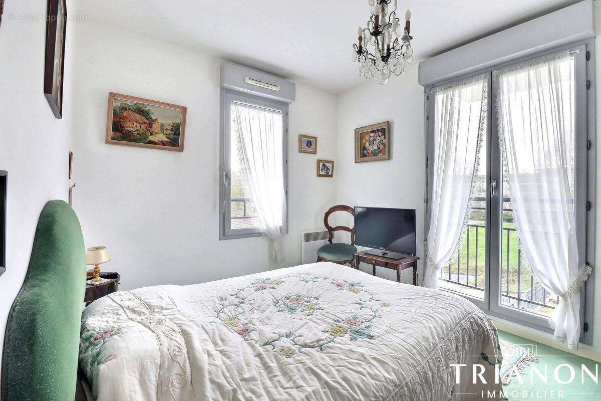 Appartement à VILLEPREUX